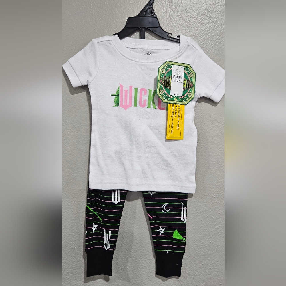 Universal Wicked Snug-Fit Pajama Set for  Toddler and Baby Size 12-18M